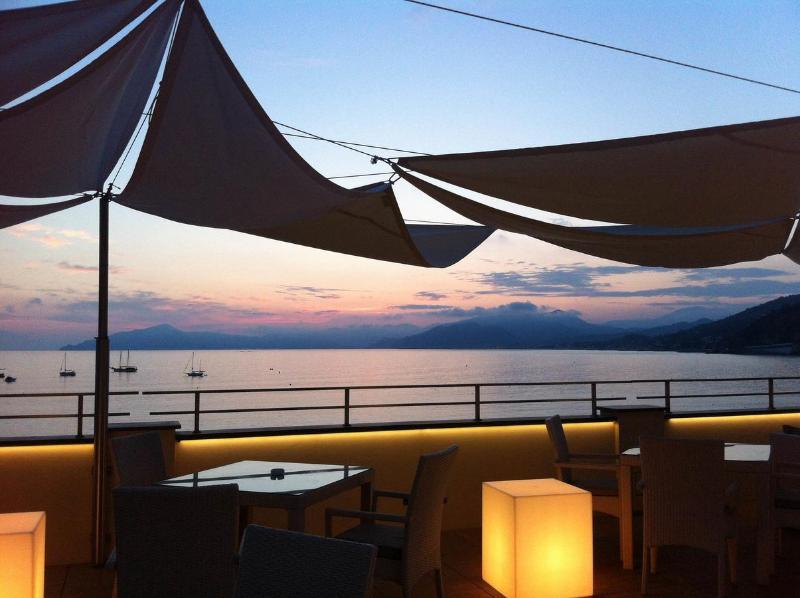 Nettuno Hotel 4*